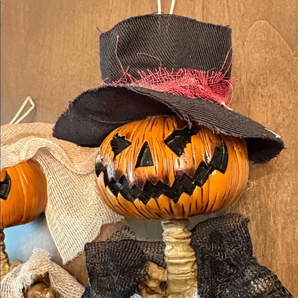 NWOT Pumpkin Head Skeleton Couple Bride & Groom - Bendable Arms & Legs 18” Long